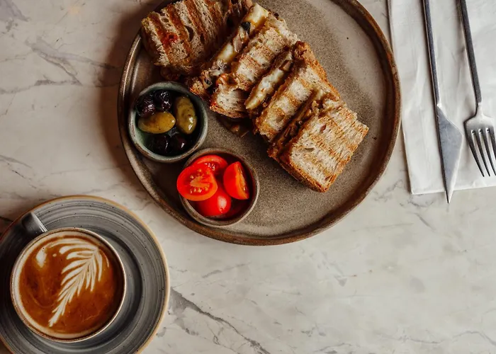 Roome فندق فتحية